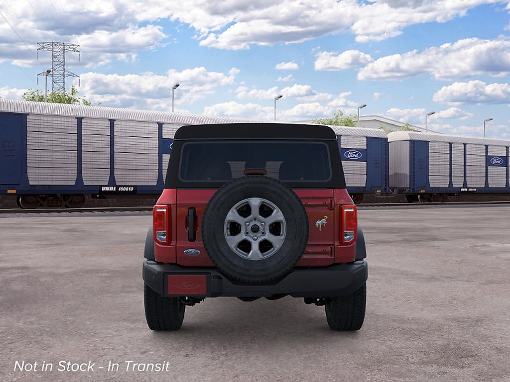 2026 Ford Bronco photo 5 of 25