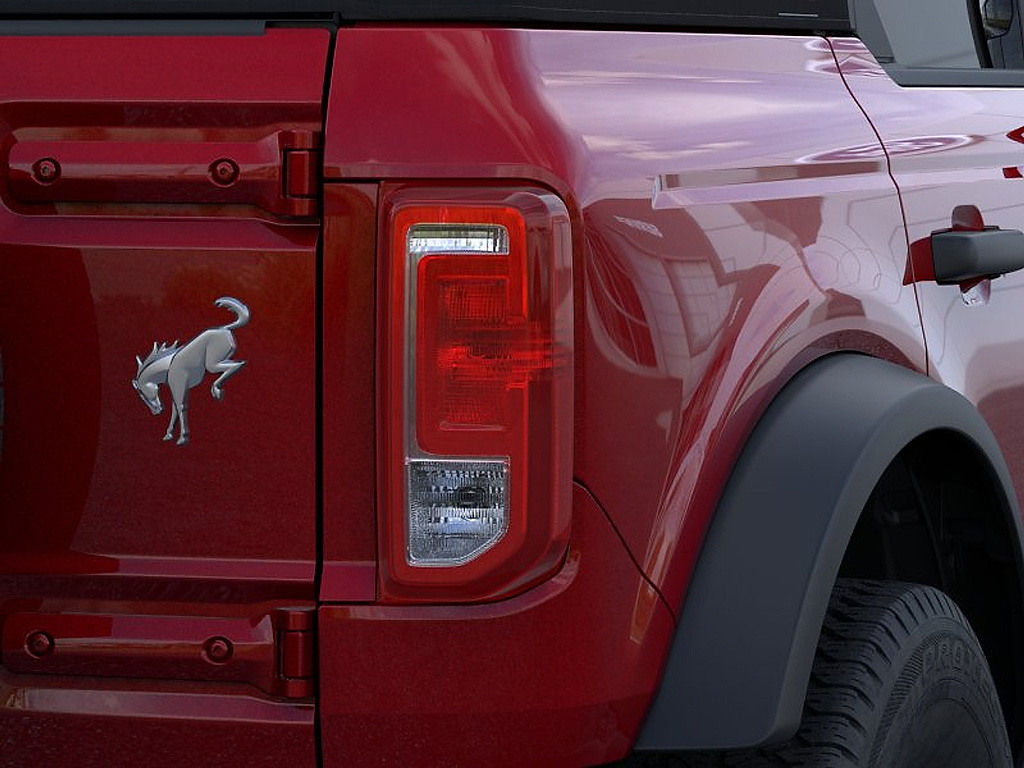2026 Ford Bronco photo 23 of 25