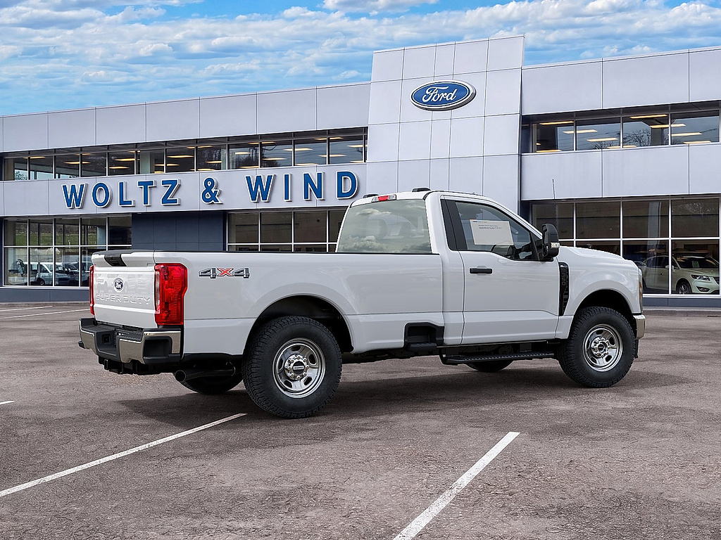 2027 Ford Super Duty F-350 SRW photo 6 of 22