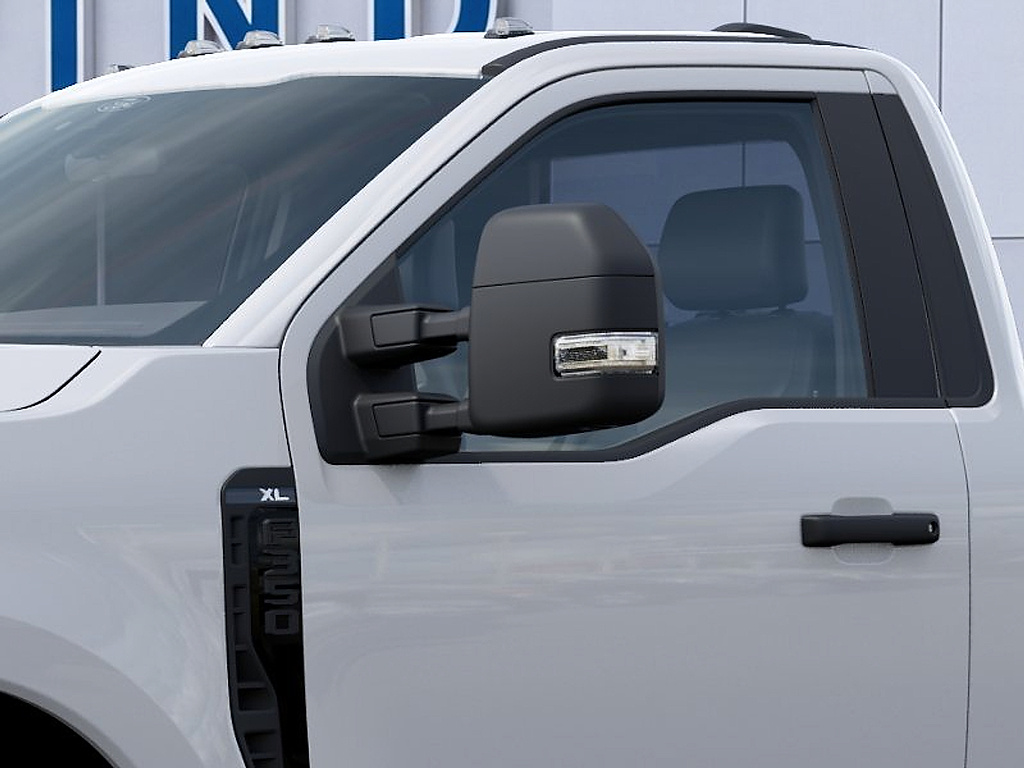 2027 Ford Super Duty F-350 SRW photo 20 of 22