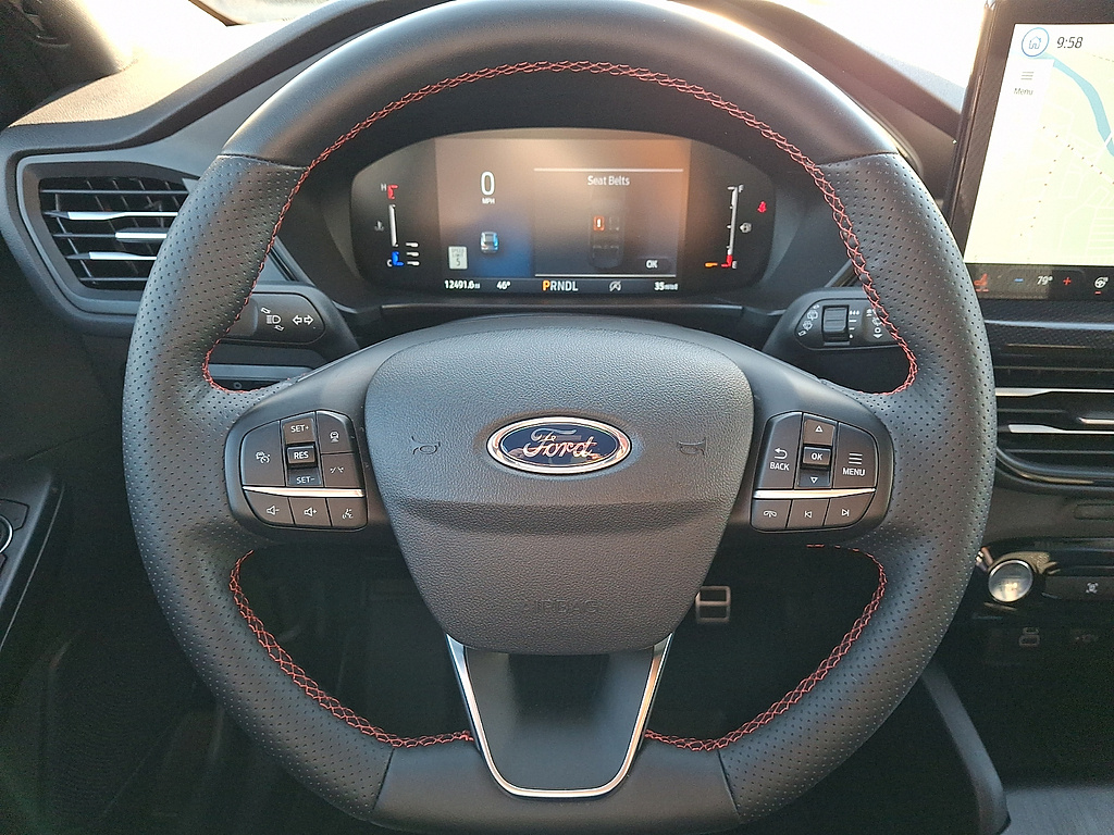 2024 Ford Escape photo 19 of 31