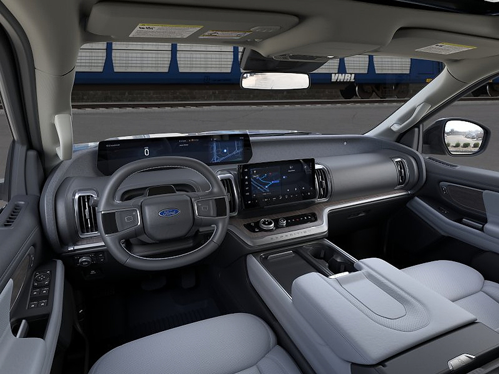 2026 Ford Expedition Platinum - 8