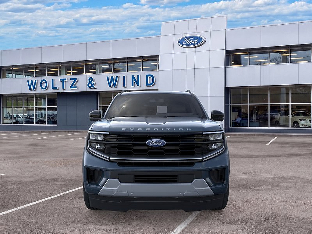 2026 Ford Expedition Platinum - 5