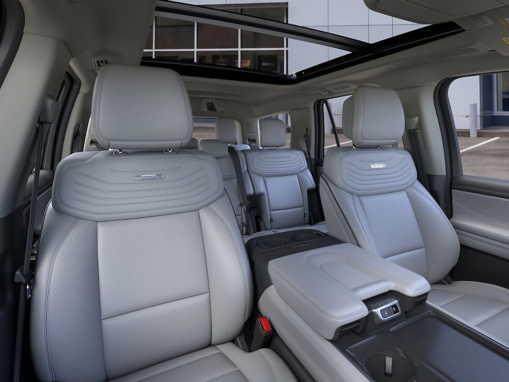 2026 Ford Expedition Platinum - 9