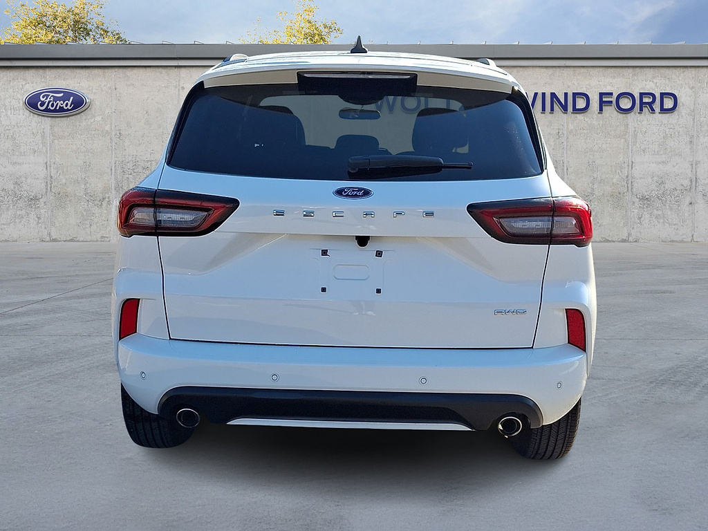 2024 Ford Escape photo 5 of 31