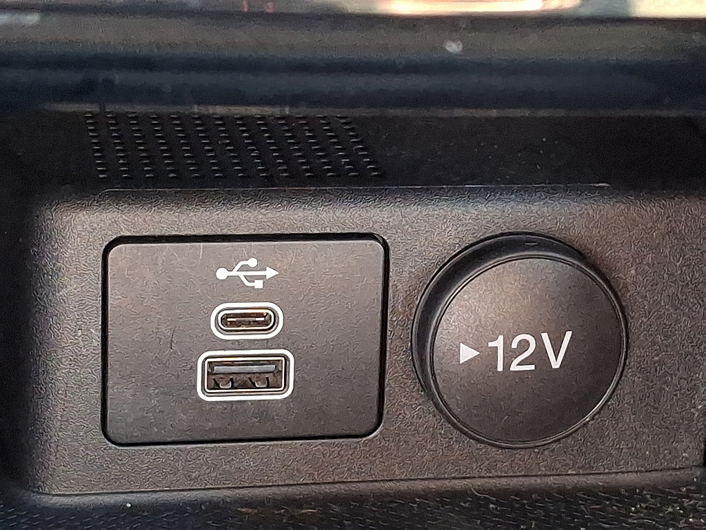 2024 Ford Escape photo 23 of 31