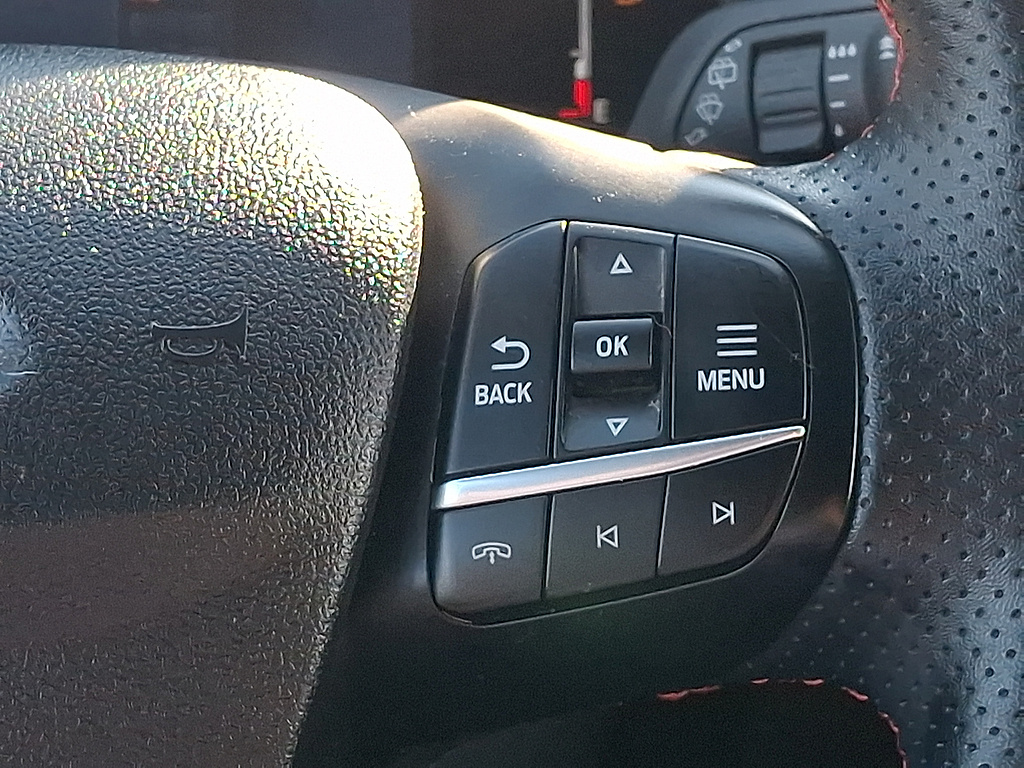 2024 Ford Escape photo 22 of 31