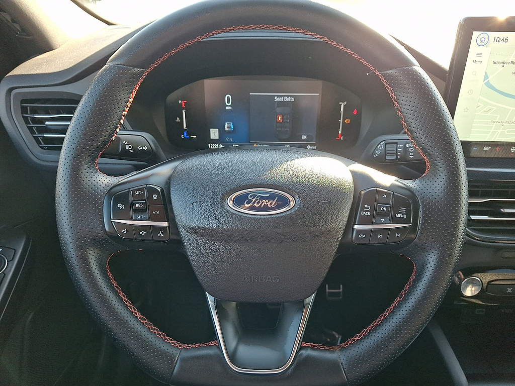 2024 Ford Escape photo 19 of 31