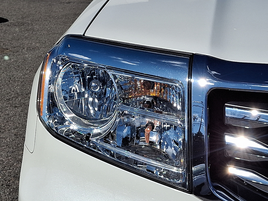 2012 Honda Pilot Touring WHITE DIAMOND PEA at Diehl Automotive