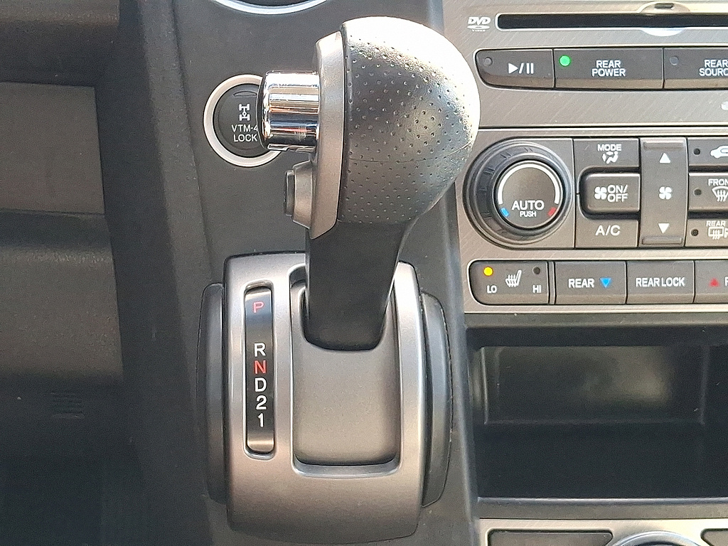 2012 Honda Pilot Touring WHITE DIAMOND PEA at Diehl Automotive