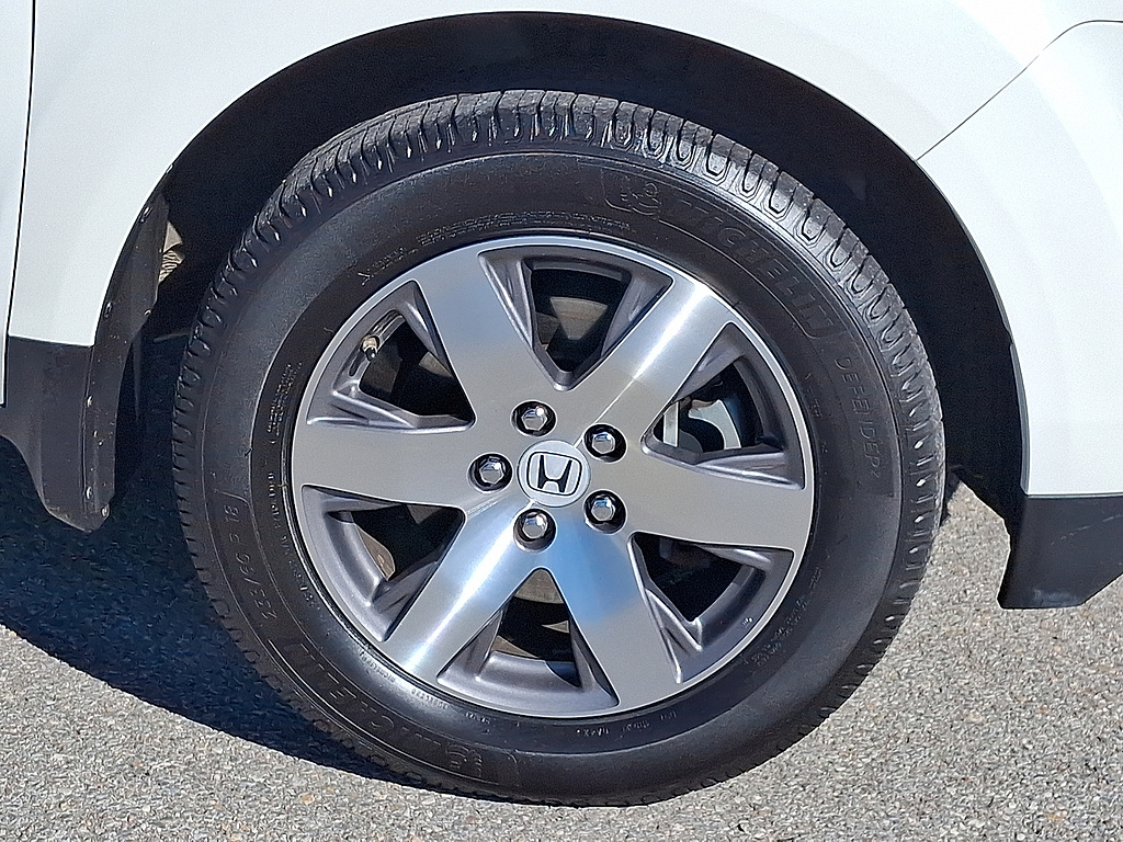 2012 Honda Pilot Touring WHITE DIAMOND PEA at Diehl Automotive