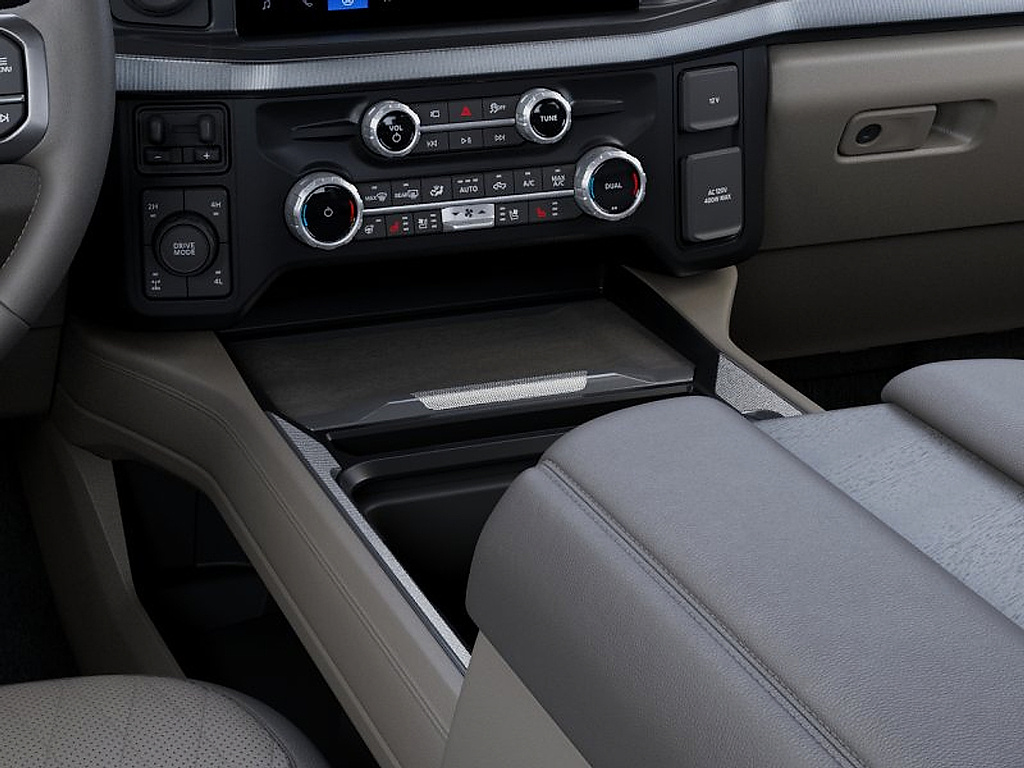 2027 Ford Super Duty F-350 SRW photo 15 of 22
