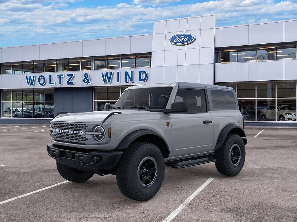 2026 Ford Bronco Badlands Avalanche Gray at Lake View Ford
