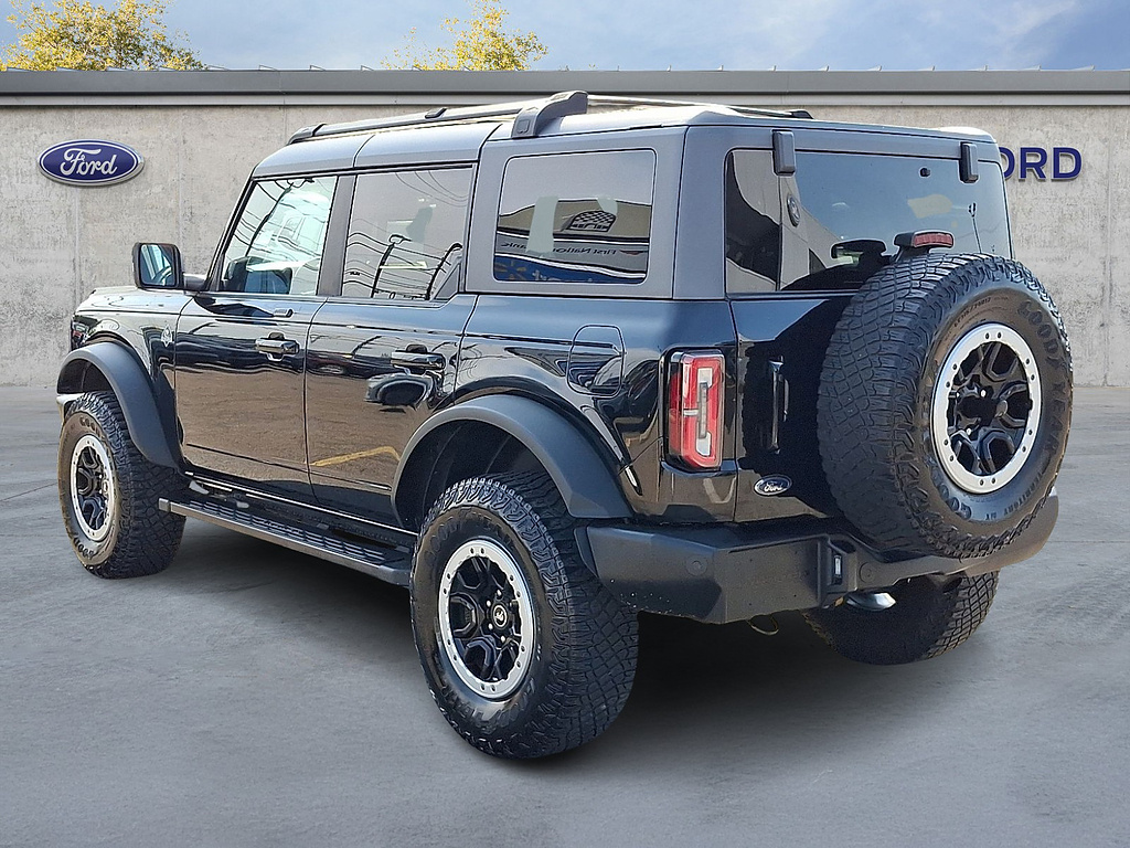 2023 Ford Bronco Outer Banks Advanced Shadow Black at Washington Ford