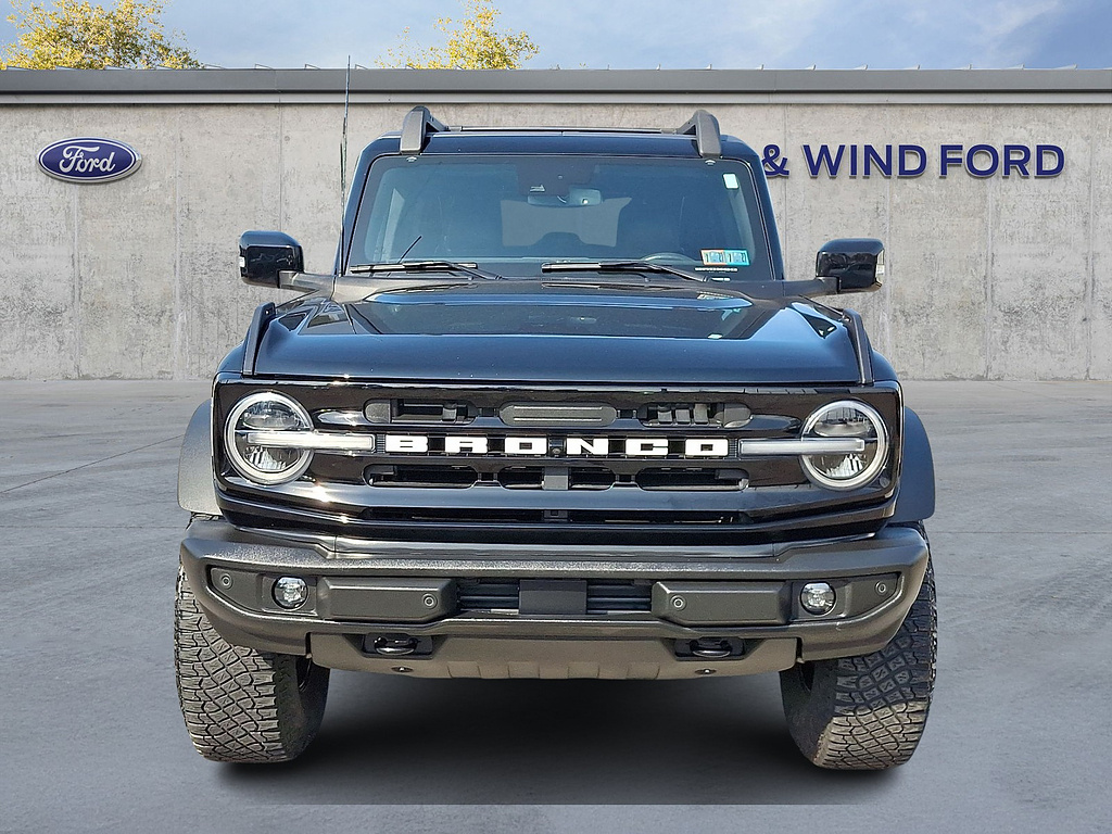 2023 Ford Bronco Outer Banks Advanced Shadow Black at Washington Ford