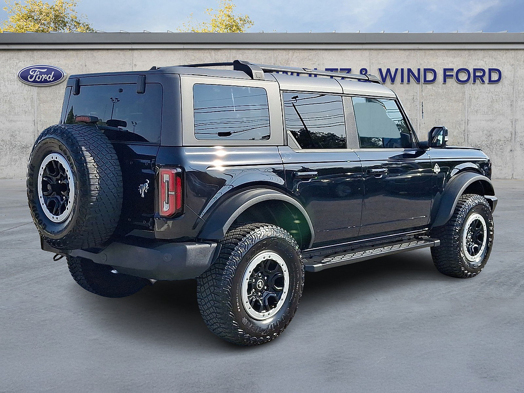 2023 Ford Bronco Outer Banks Advanced Shadow Black at Washington Ford