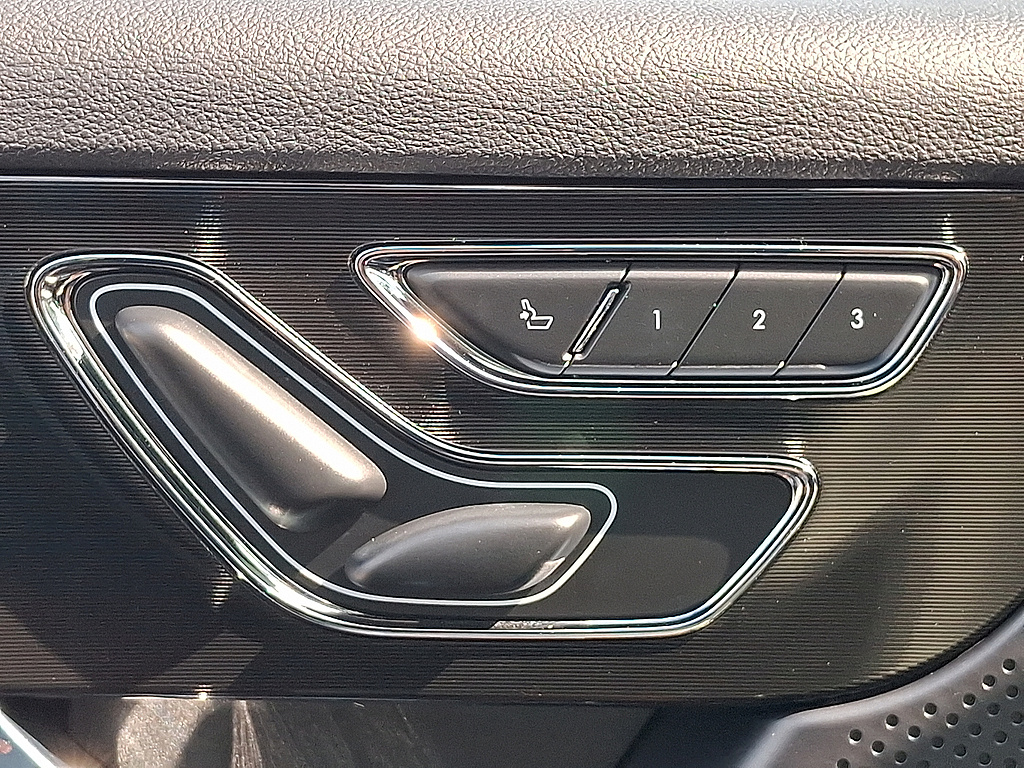 2024 Lincoln Corsair Grand Touring Infinite Black at Solomon Chevrolet