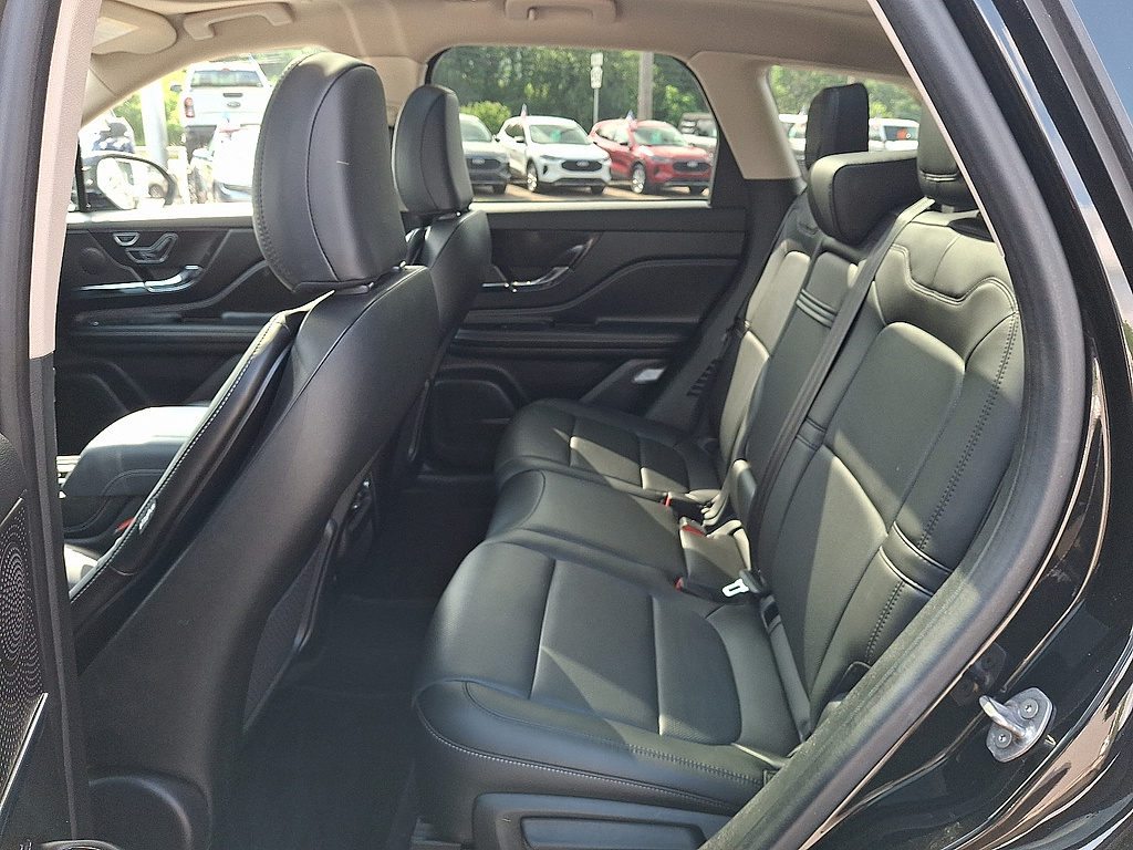 2024 Lincoln Corsair Grand Touring - 9