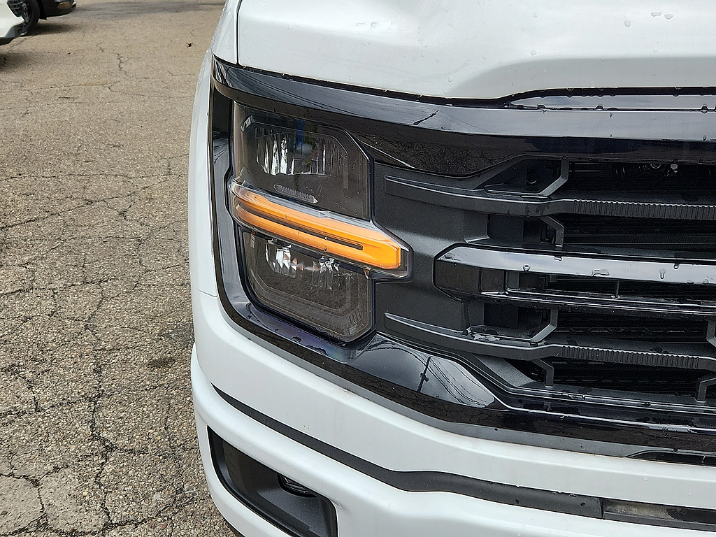2026 Ford F-150 XLT - 8