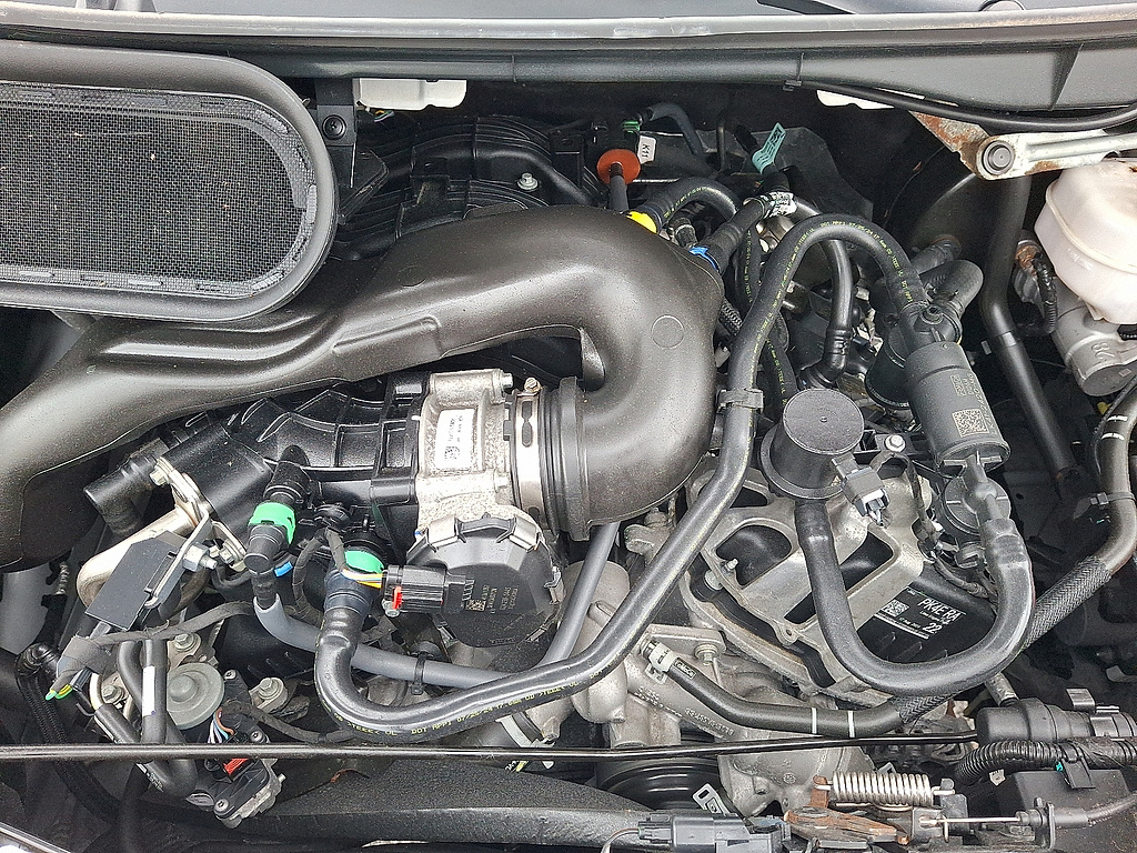 2024 Ford Transit Cargo Van photo 27 of 31