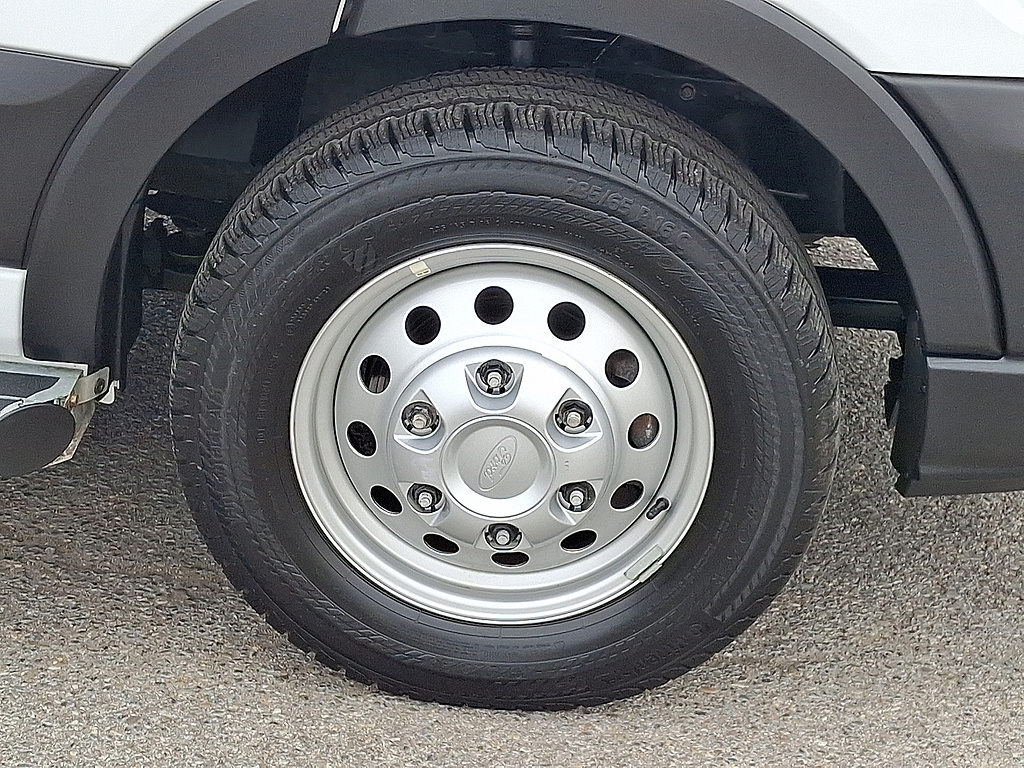 2024 Ford Transit Cargo Van photo 8 of 31