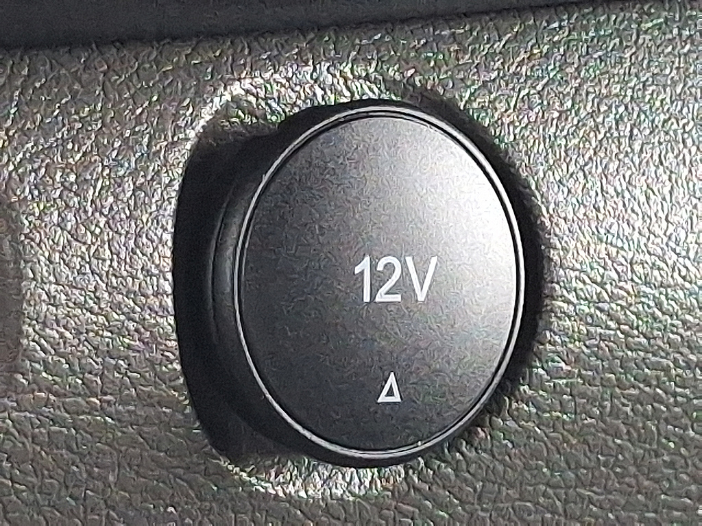 2024 Ford Transit Cargo Van photo 25 of 31