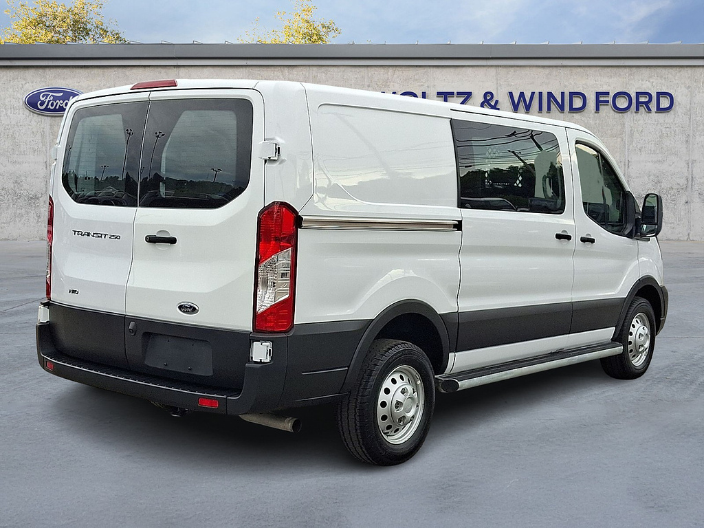 2024 Ford Transit Cargo Van photo 6 of 31