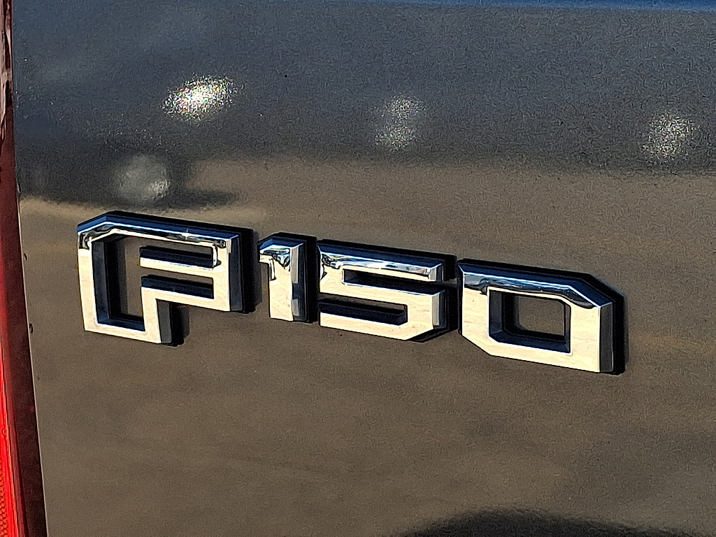 2016 Ford F-150 photo 30 of 31