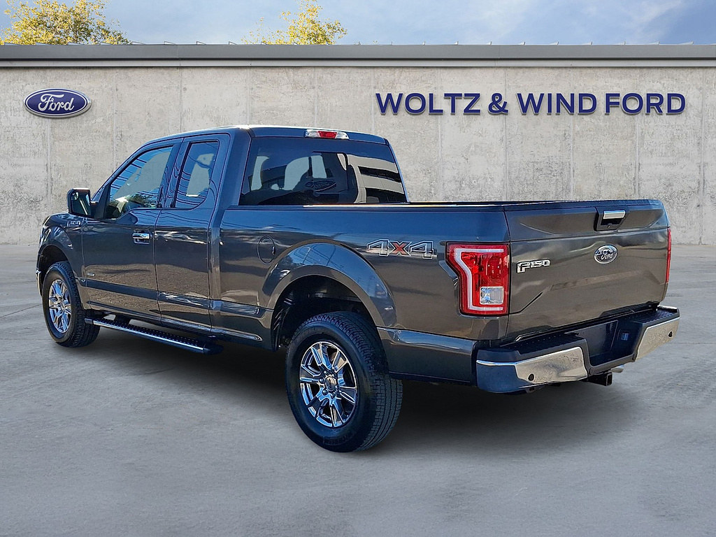 2016 Ford F-150 photo 4 of 31