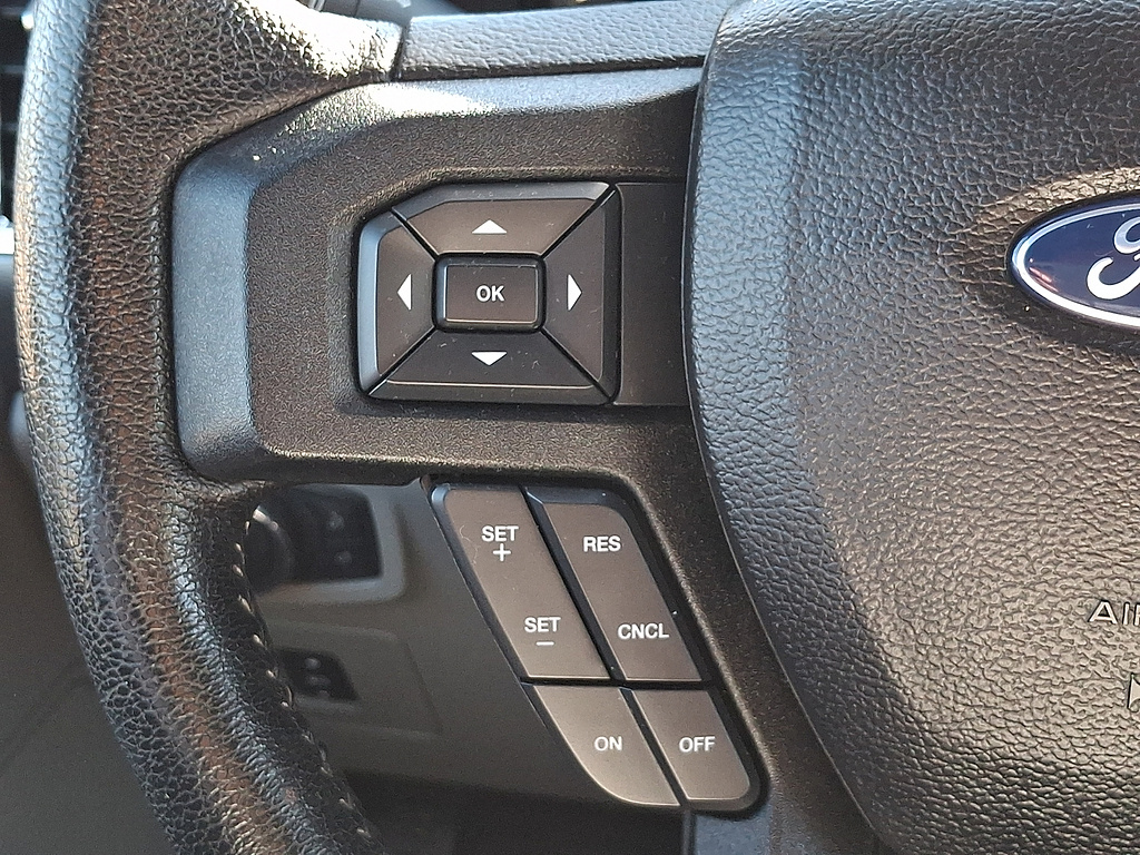 2016 Ford F-150 photo 20 of 31