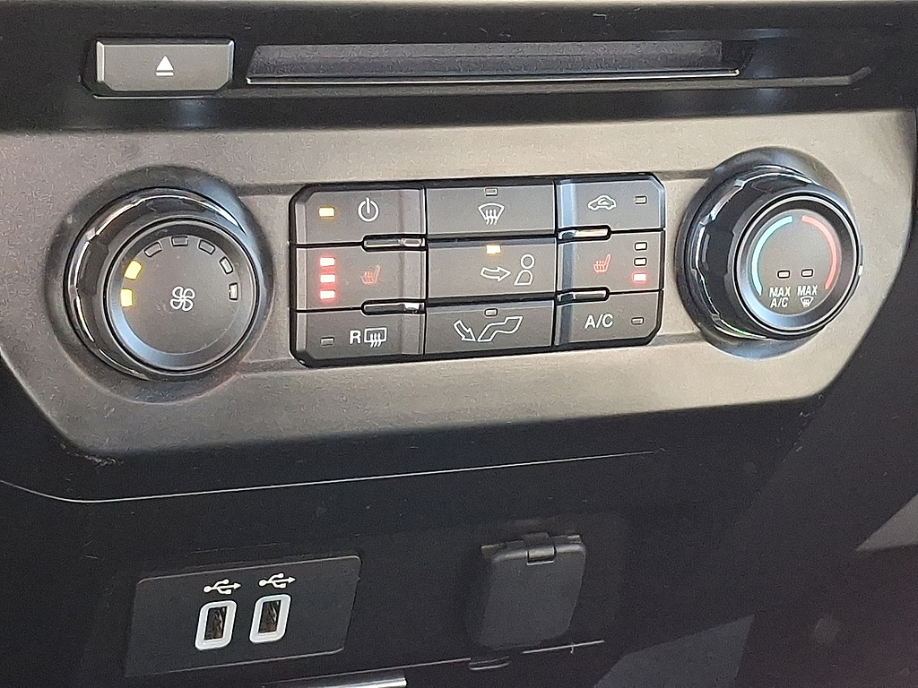 2016 Ford F-150 photo 15 of 31