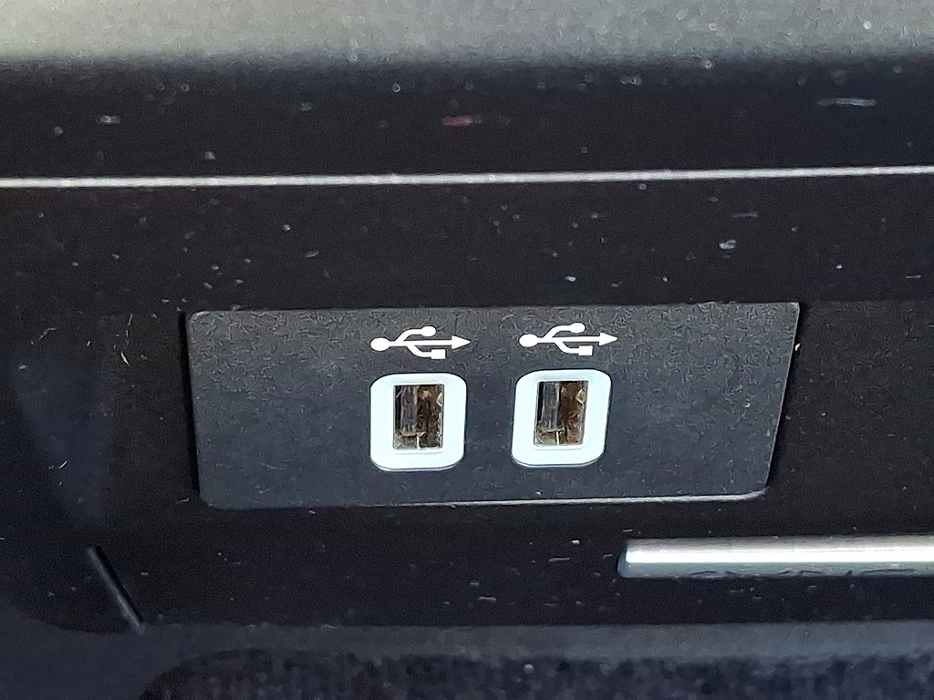 2016 Ford F-150 photo 24 of 31