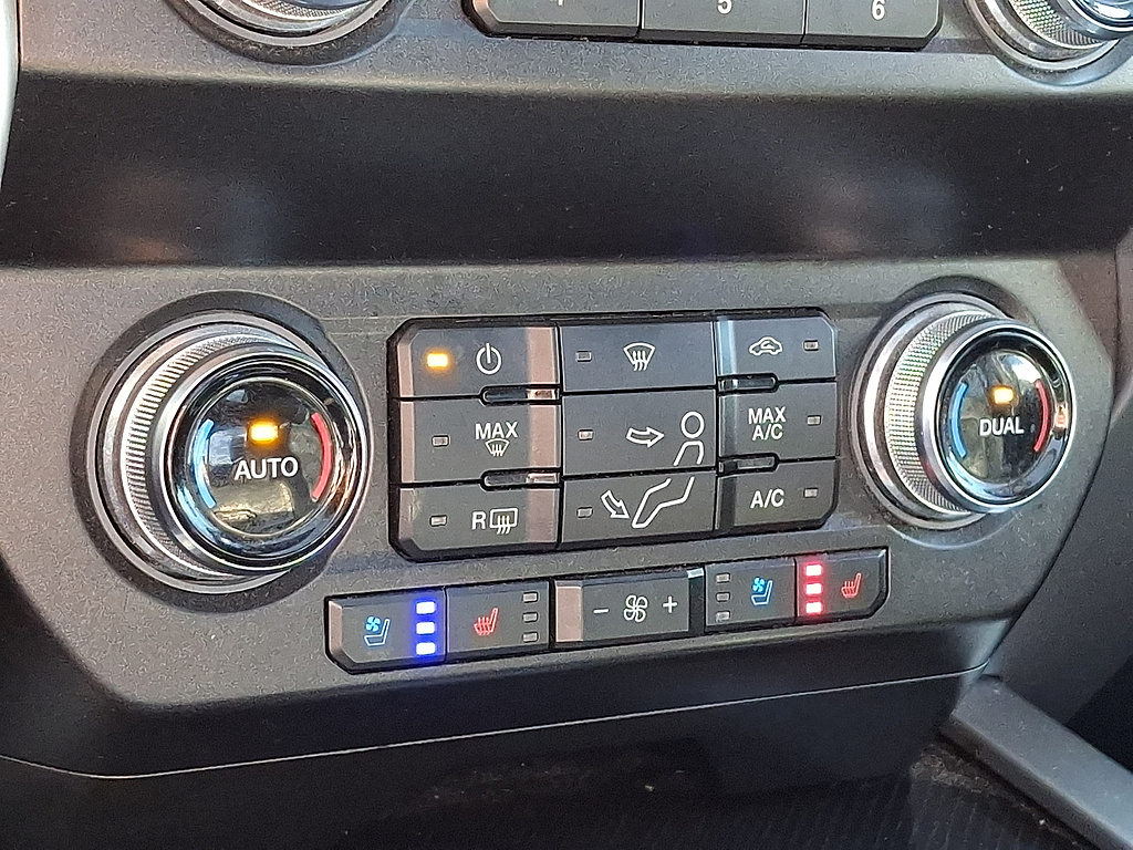 2021 Ford Super Duty F-250 SRW photo 16 of 32