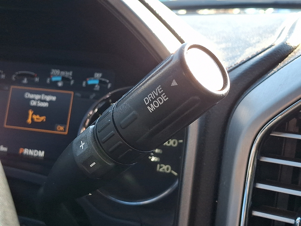 2021 Ford Super Duty F-250 SRW photo 15 of 32