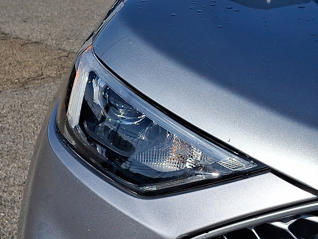 2024 Ford Edge SEL Iconic Silver at Nick Chevrolet