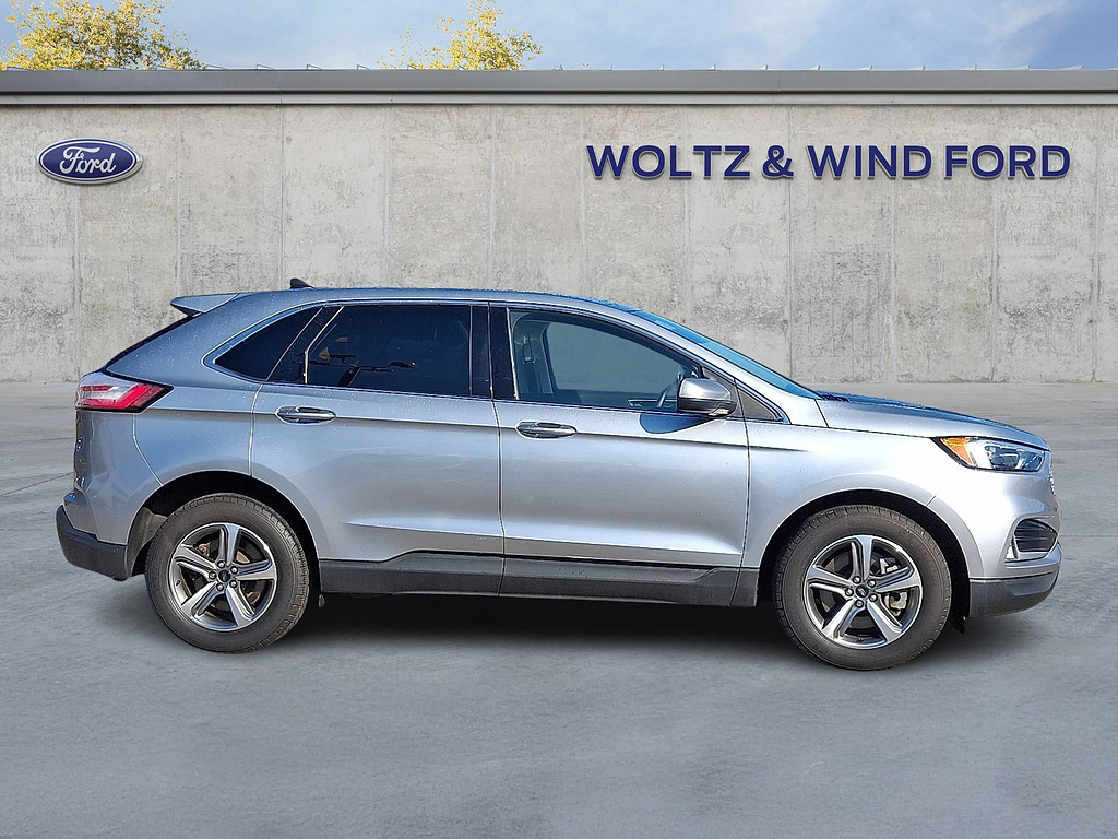 2024 Ford Edge SEL Iconic Silver at Nick Chevrolet