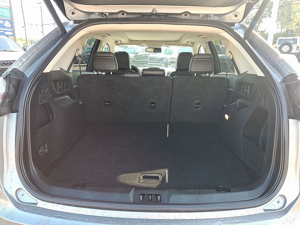 2024 Ford Edge SEL Iconic Silver at Nick Chevrolet