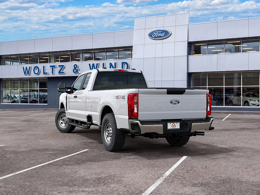 2027 Ford Super Duty F-350 SRW photo 8 of 22