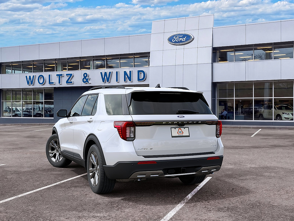 2027 Ford Explorer photo 8 of 23