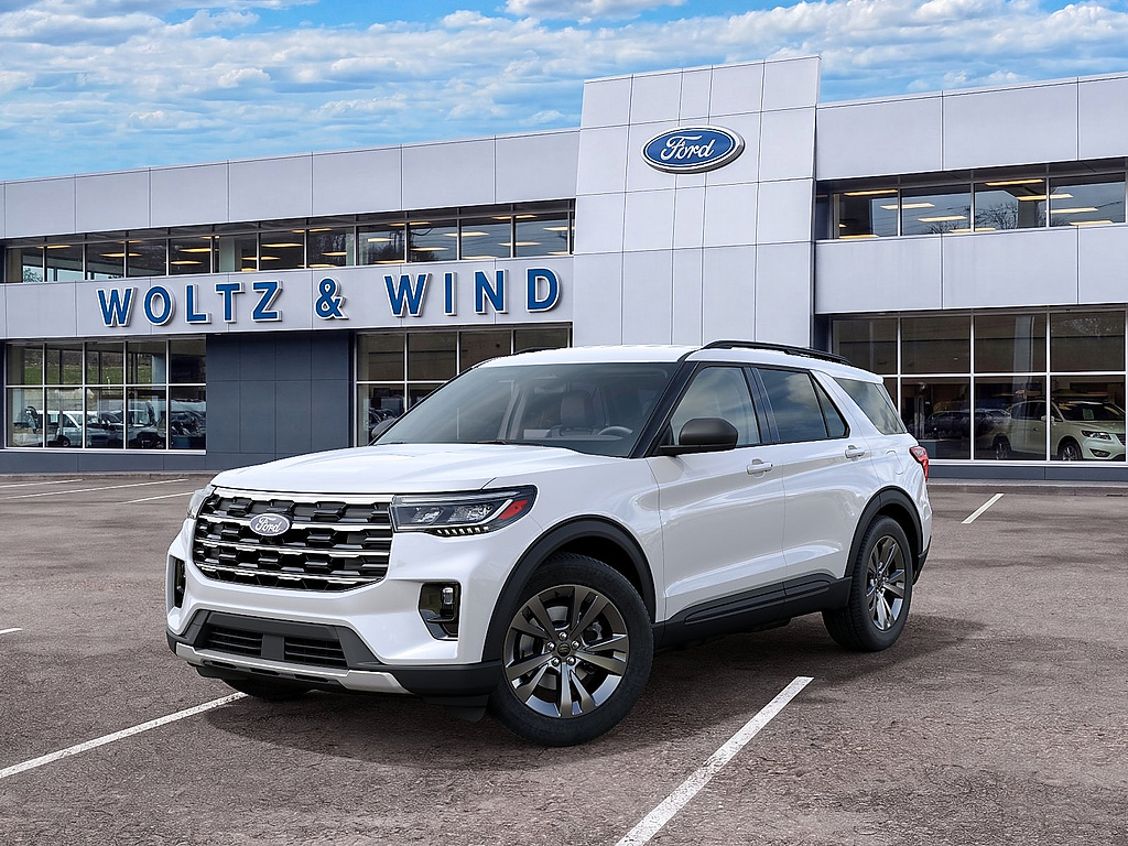 2027 Ford Explorer photo 2 of 23