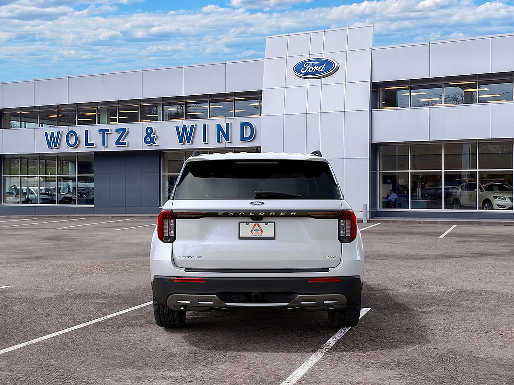 2027 Ford Explorer photo 7 of 23