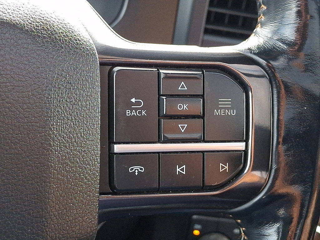 2024 Ford Super Duty F-350 DRW photo 23 of 32