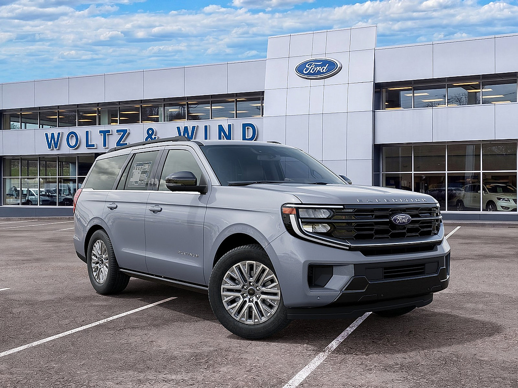 2027 Ford Expedition photo 4 of 23