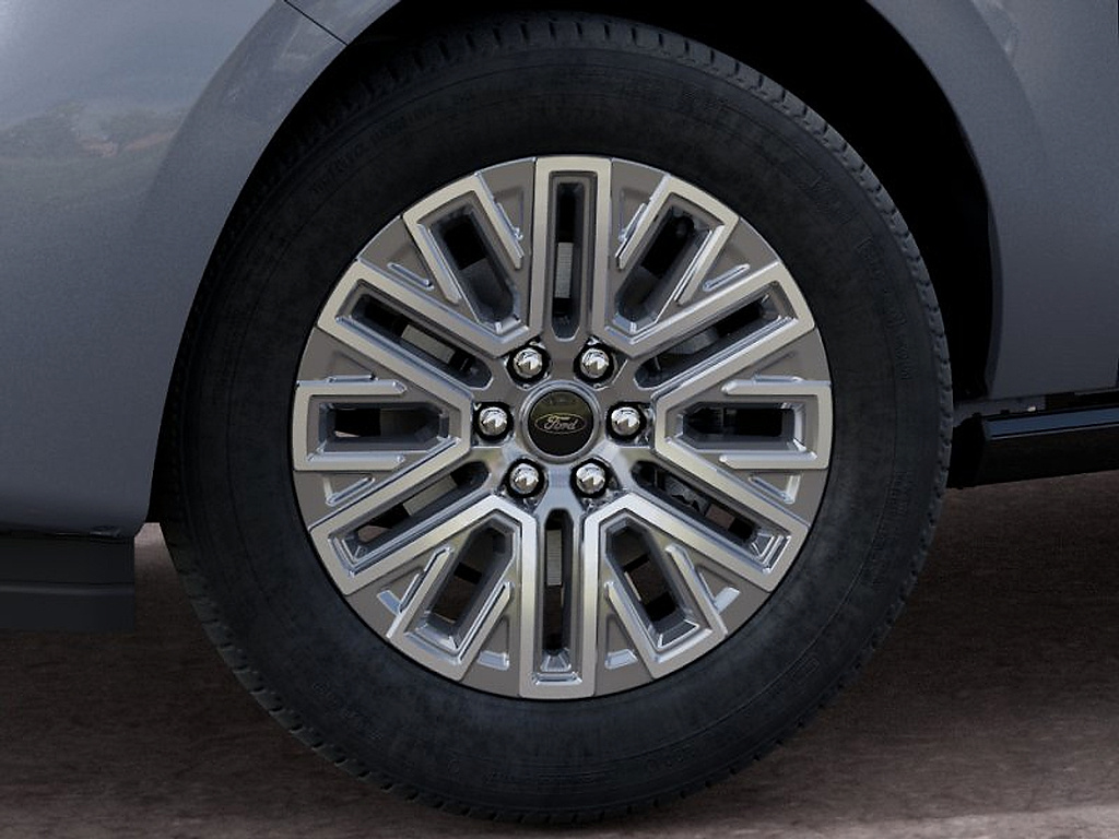 2027 Ford Expedition photo 19 of 23