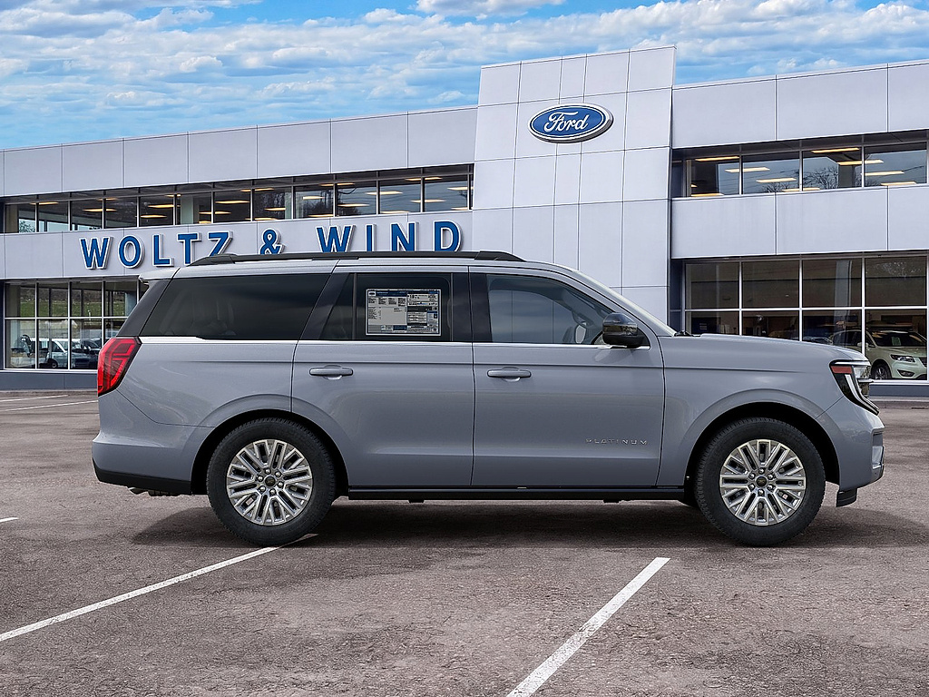 2027 Ford Expedition photo 5 of 23