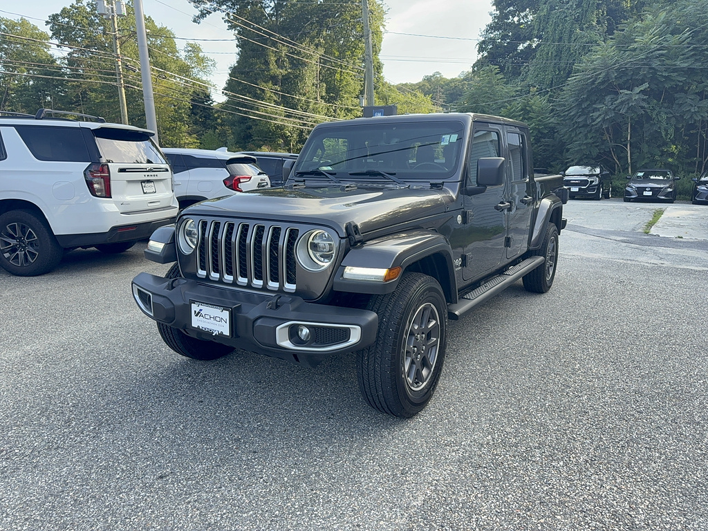 Gray (Granite Crystal Metallic Clear Coat) 2021 Jeep Gladiator Pickup Truck Four-Wheel Drive 8-Speed Automatic