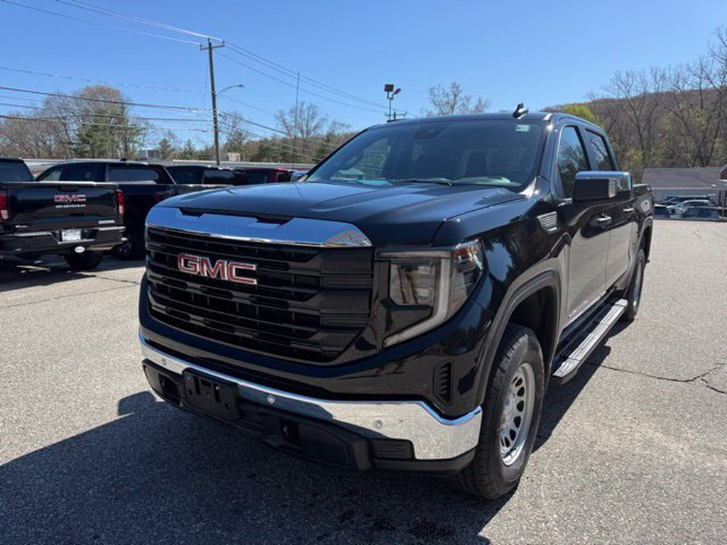 Onyx Black 2026 GMC Sierra 1500 Pickup Truck Four-Wheel Drive Automatic