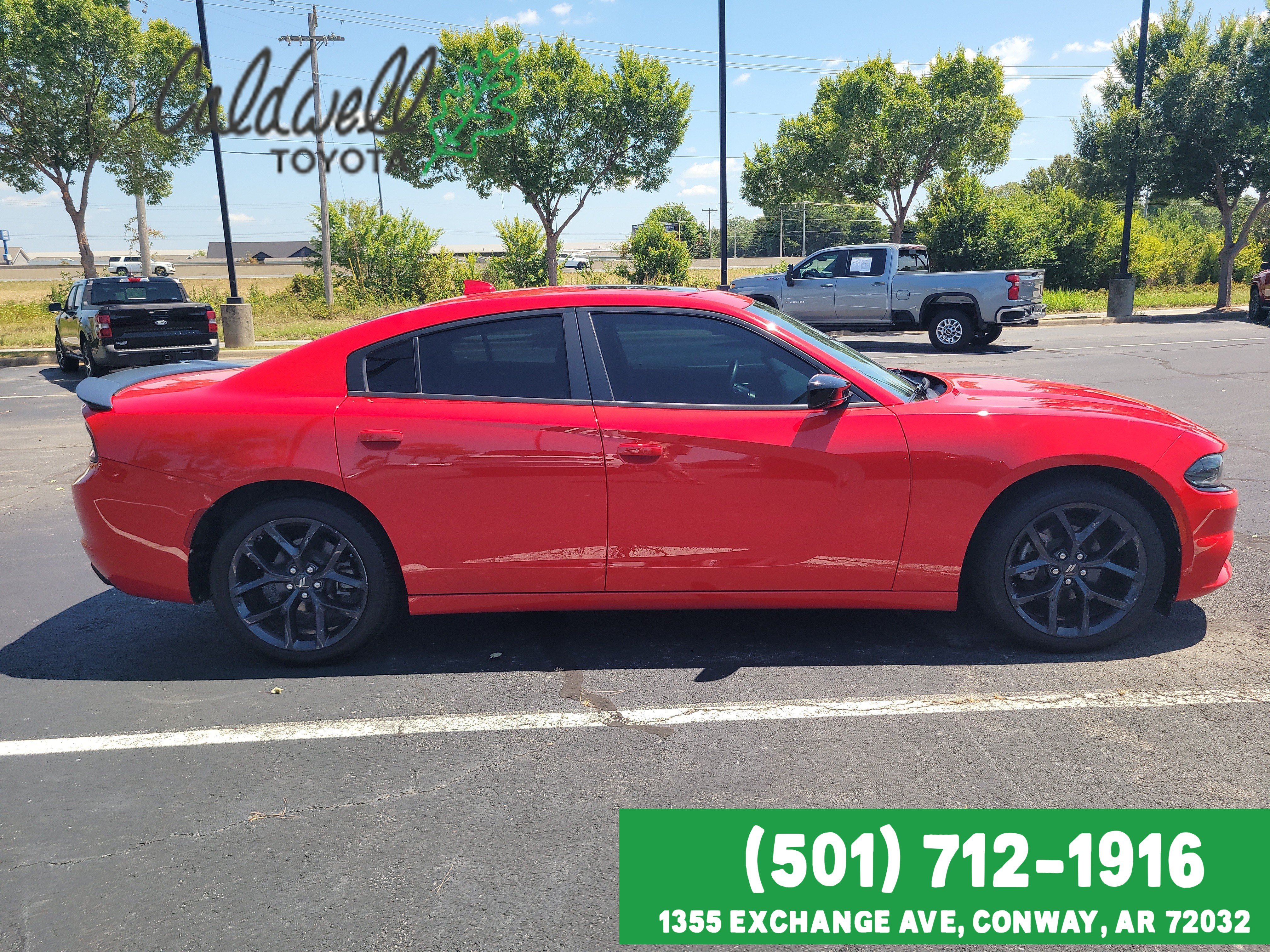 Used 2023 DK. RED Dodge SXT image 4