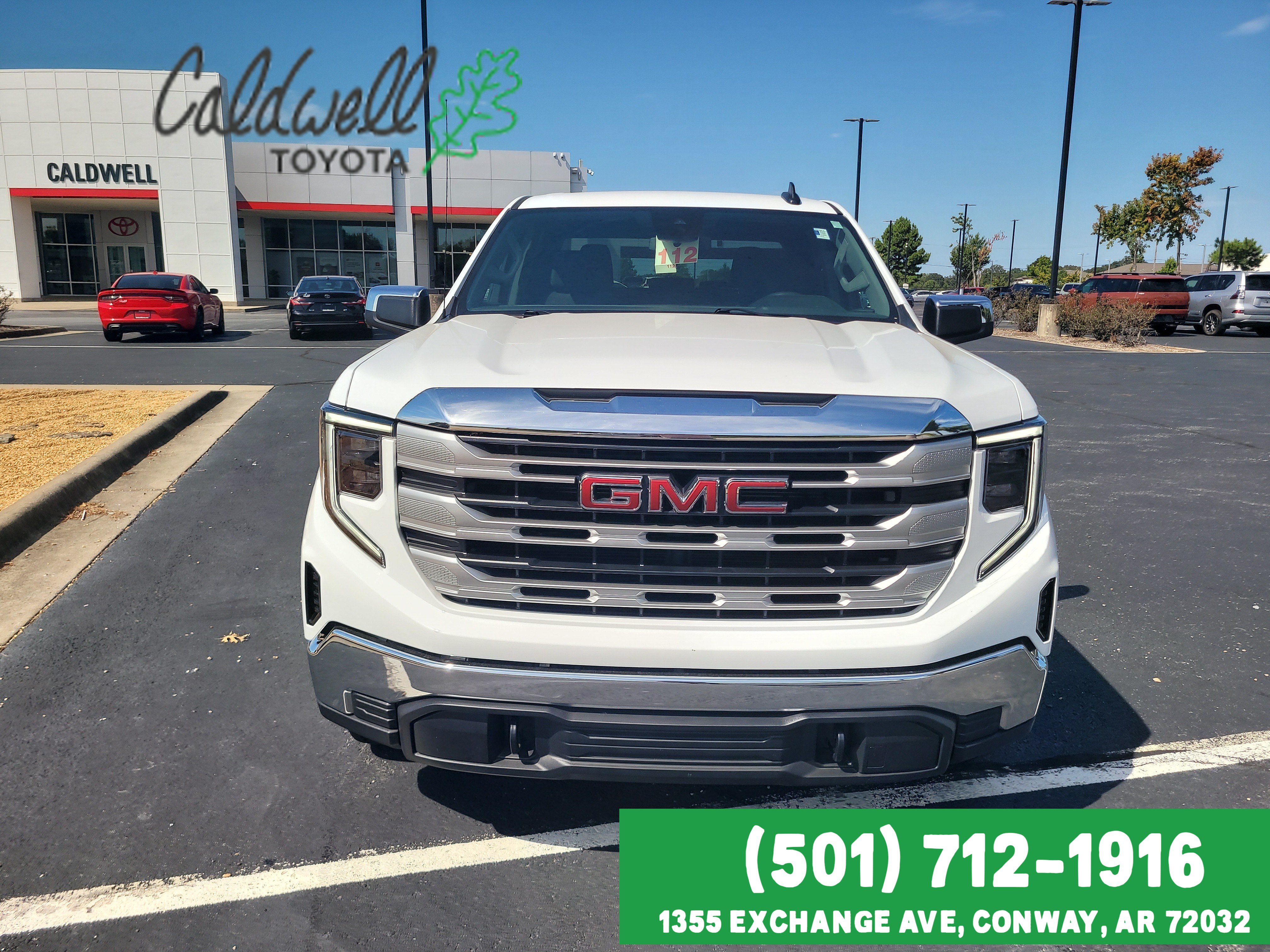 Used 2024 GMC Sierra 1500 SLE with VIN 3GTUUBED5RG107907 for sale in Little Rock