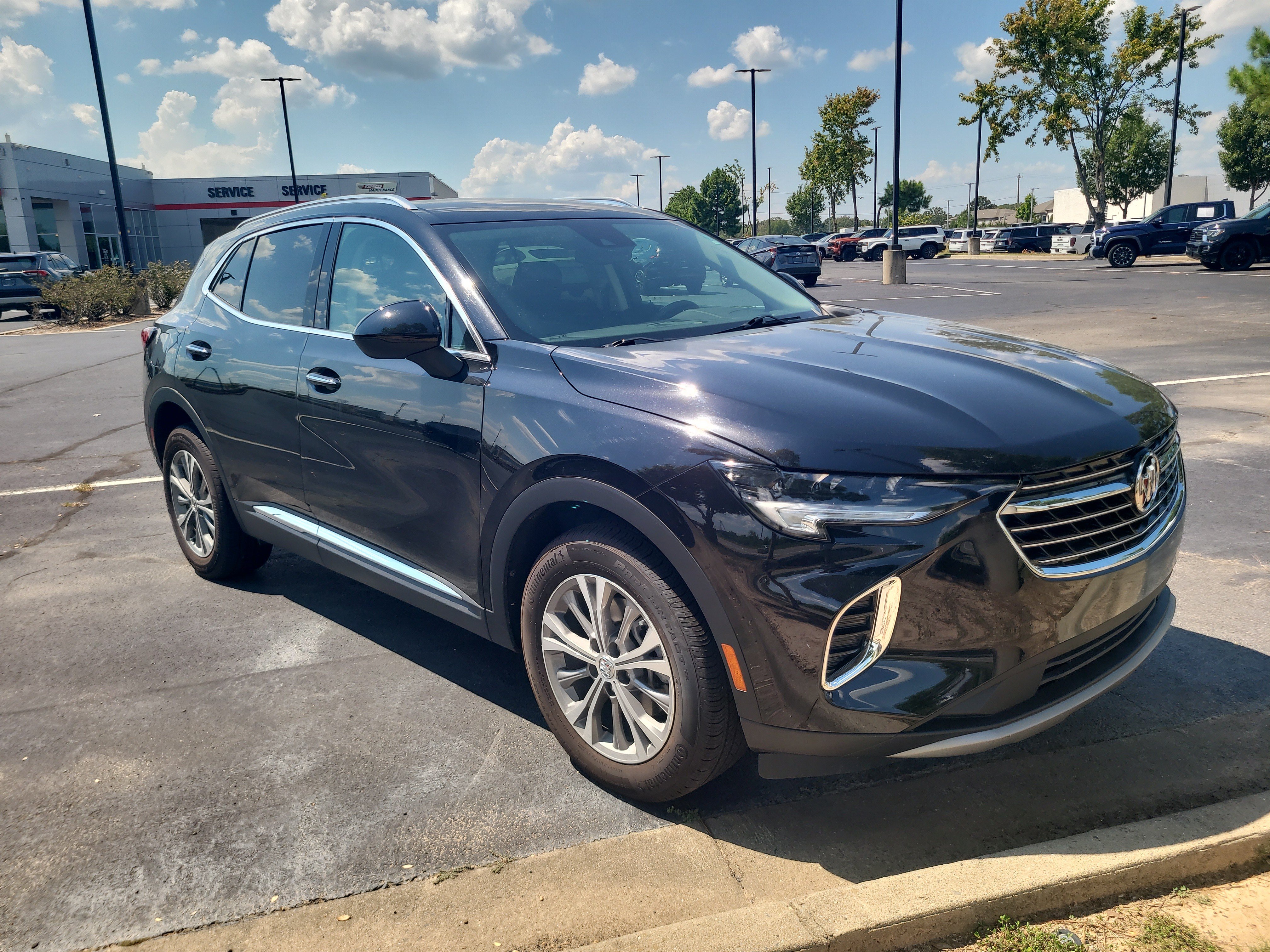 Used 2023 Ebony Twilight Metallic Buick Preferred image 32